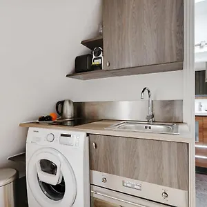 Superb Studio-2p- Arc De Triomphe Porte Maillot 51 Paris