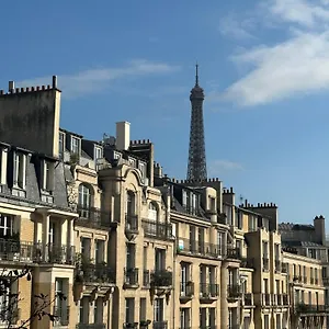 Quai De Seine Tour Eiffel Trocadero Paris